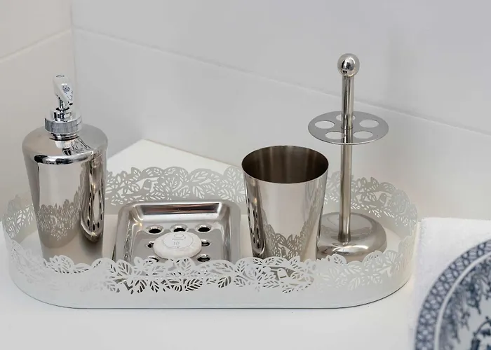 Stylish Pastel With Parking And Balcony In By Renters Διαμέρισμα