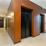 Stylish Pastel With Parking And Balcony In By Renters شقة