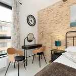 Stylish Pastel With Parking And Balcony In By Renters Daire Gdansk